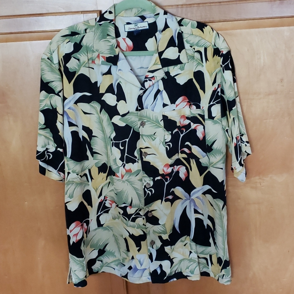 Tommy Bahama silk shirt sz L